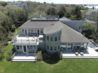 45 Gunning Point Ave, Falmouth, MA 02540