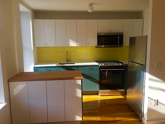Rented by Oxford Property Group | media 4