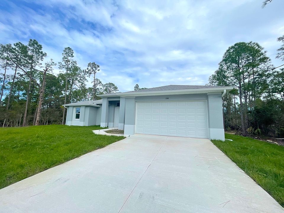 1st image of 1318 Acacia Ave