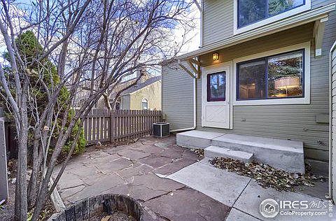 3rd image of 277 S Taft Ct