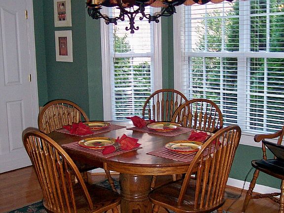breakfast nook