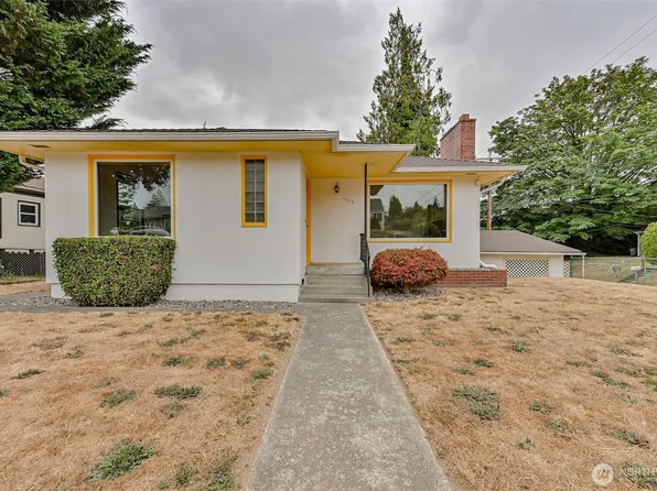 1904 Rainier Avenue, Bremerton, WA 98312