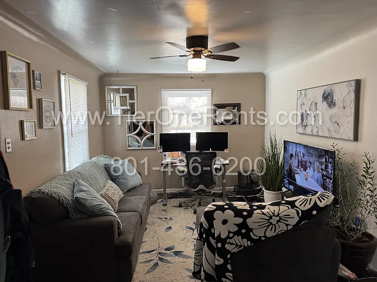 2275 E Atkin Ave — Photo 2