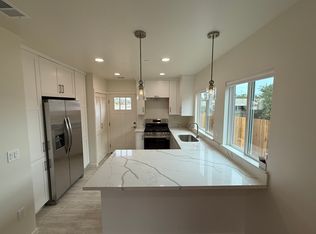 1228 Cacique St, Santa Barbara, CA 93103