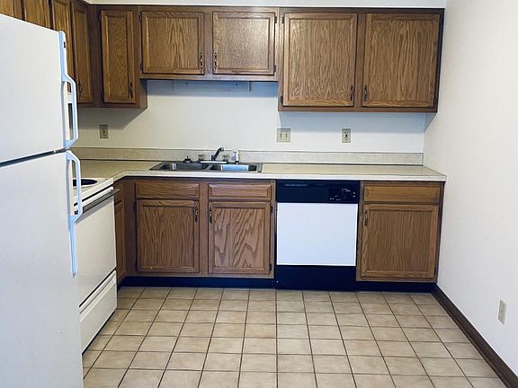 3rd image of 5322 Indiana St APT 1