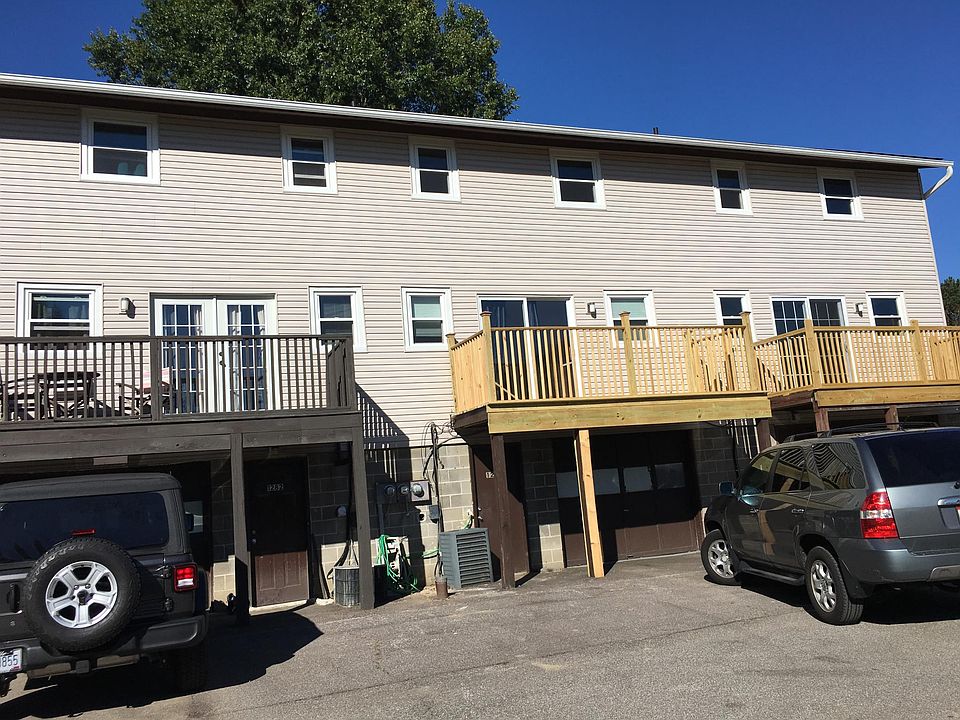 1282 Smith Kramer St NE, Hartville, OH 44632 Zillow