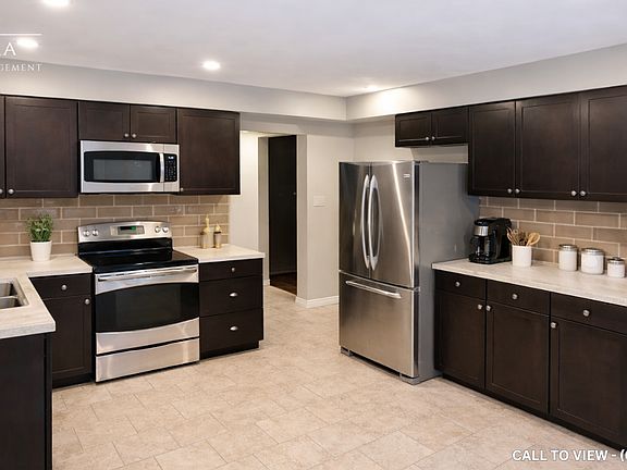 2nd image of 116 Lindsay Ct #1