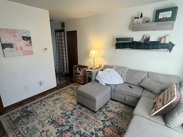 816 S Jefferson St #A — Photo 2