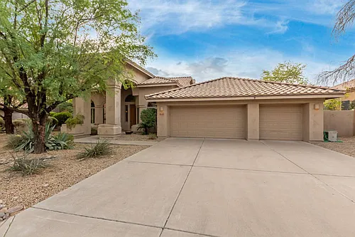 12591 E Paradise Dr Photo 1