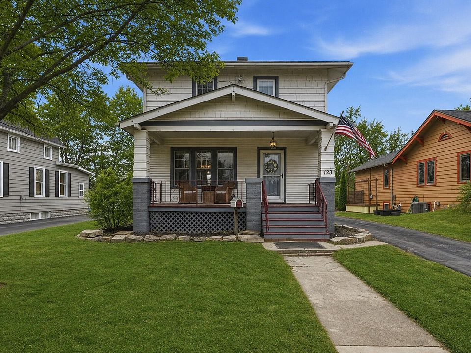1st image of 123 Elmwood Pl