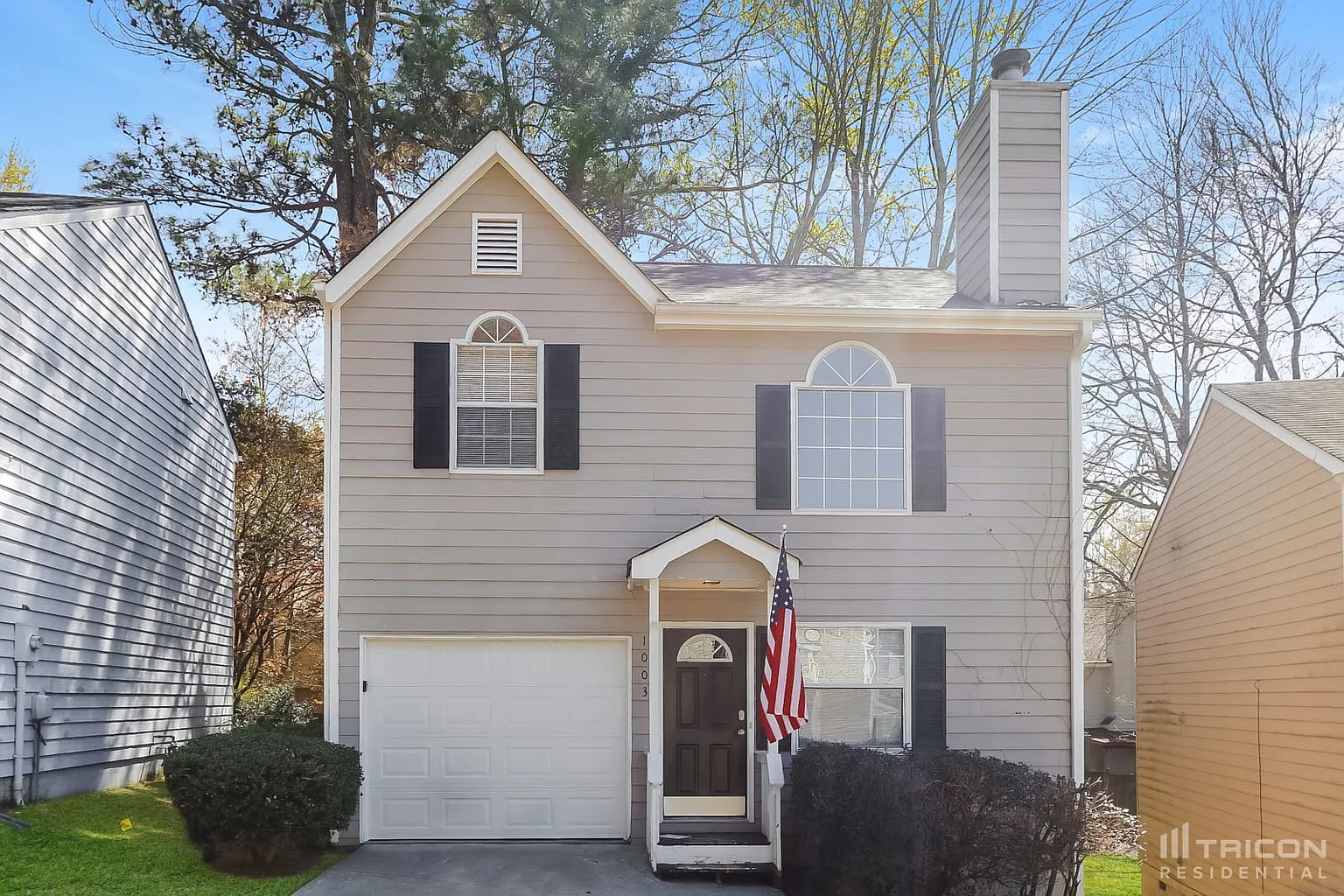1003 Hillsborough Chase NW photo 1