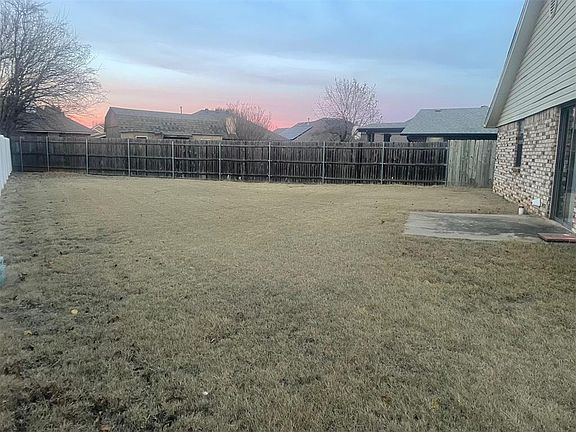 5th image of 14409 Keri Cir