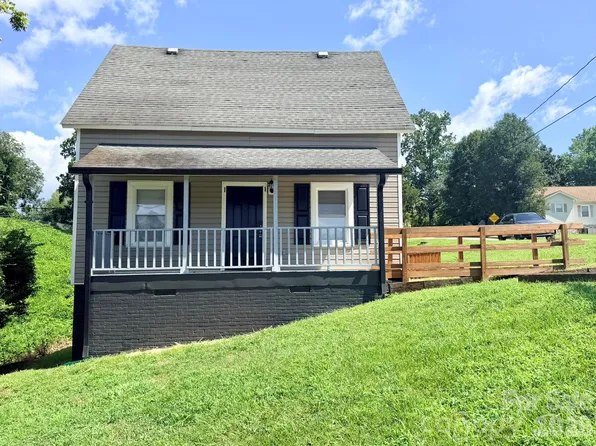 301 Magnolia St, Granite Falls, NC 28630