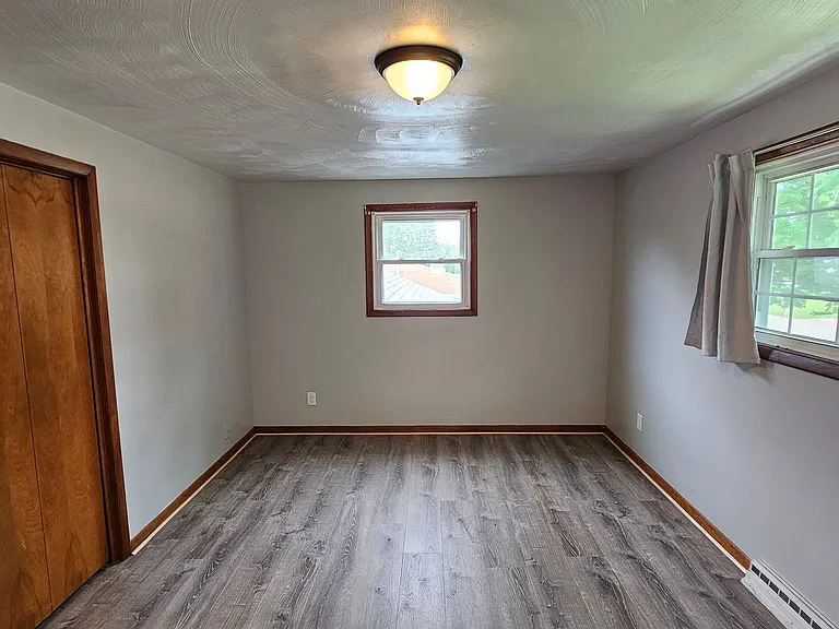 1087 Delwood Dr — Photo 11
