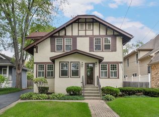 470 Cottage Ave, Glen Ellyn, IL