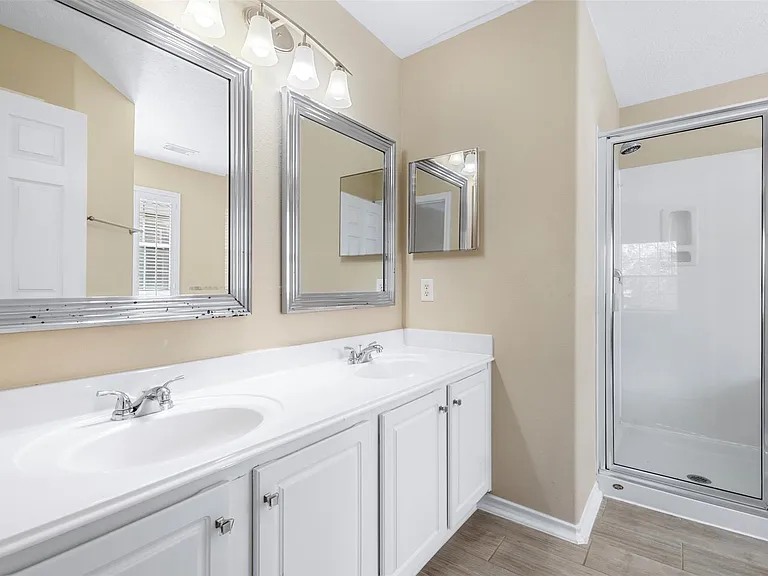 25211 Bentley Glen Ln — Photo 20