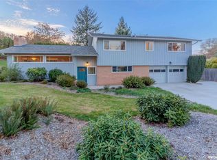 1185 Parkway Dr NW, Salem, OR 97304