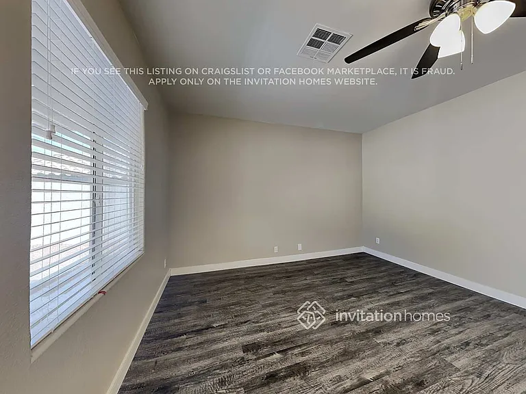 10508 Glowing Cove Ave — Photo 5