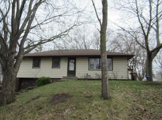 1805 Agate St, Saint Paul, MN 55117