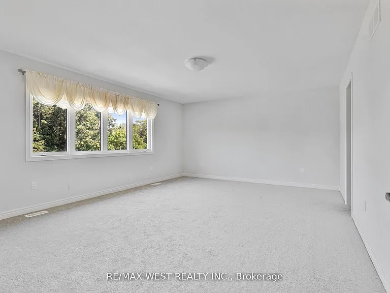 3602 Carolina Ct — Photo 35