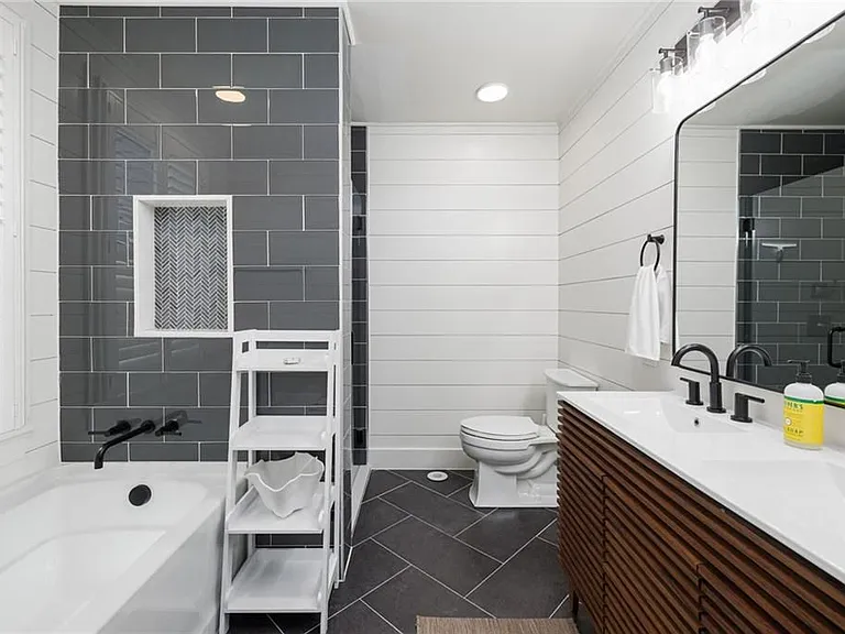 8 Cross St #1 — Photo 20