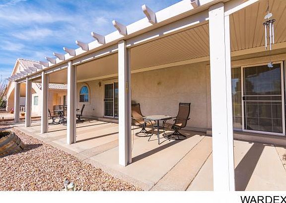5th image of 2136 E Crystal Dr