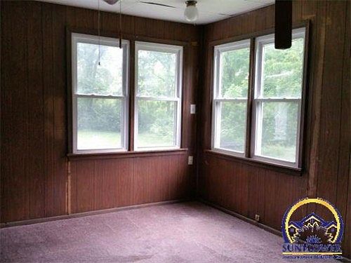 3rd image of 6821 Webster Ave