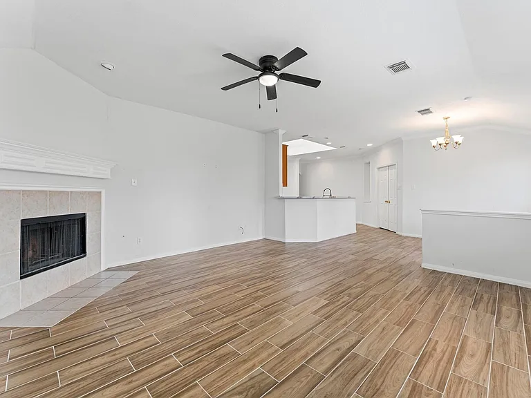 12211 Bringate Ct — Photo 9