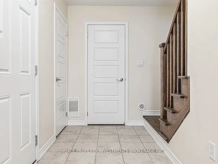 107 Lemieux Ct — Photo 3