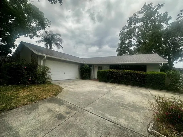 2900 Saint John Dr, Clearwater, FL 33759