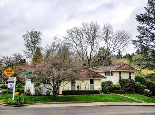 1570 Bonniebrae Dr, Lake Oswego, OR 97034