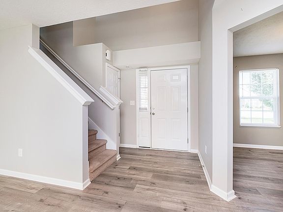 3rd image of 15113 Silver Charm Dr