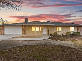 11639 Pagosi Rd, Apple Valley, CA 92308