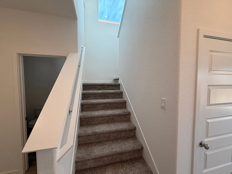 12629 Hereford Ave — Photo 15