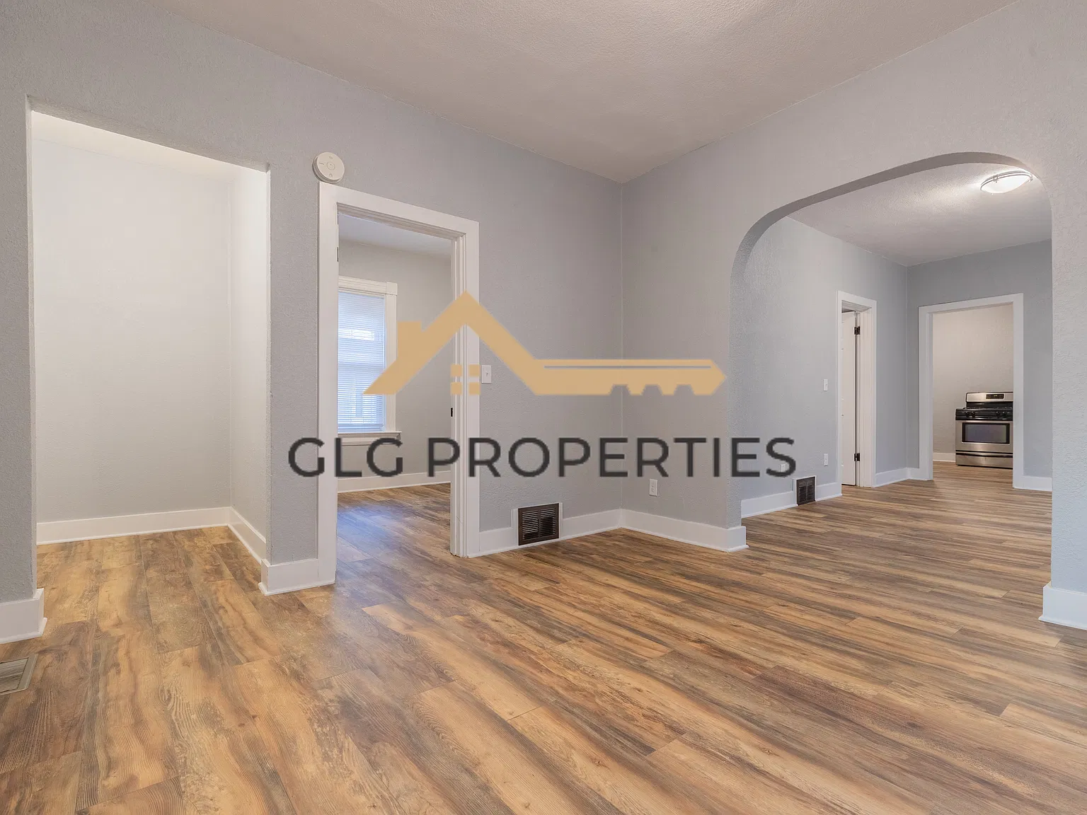 2 bed, 900 sqft, $1,625 — Photo 1