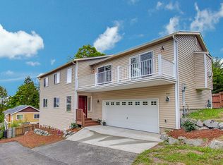 801 SW 3rd Pl, Renton, WA 98057