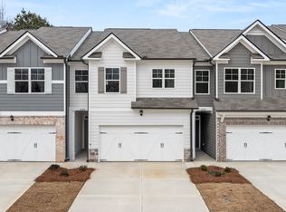 6664 Parsons St, Flowery Branch, GA 30542