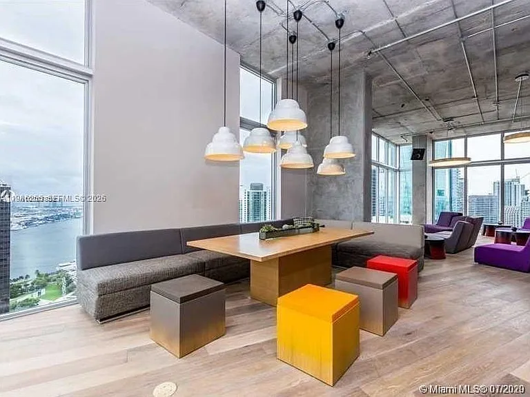 154 NE 1st St #801 — Photo 9