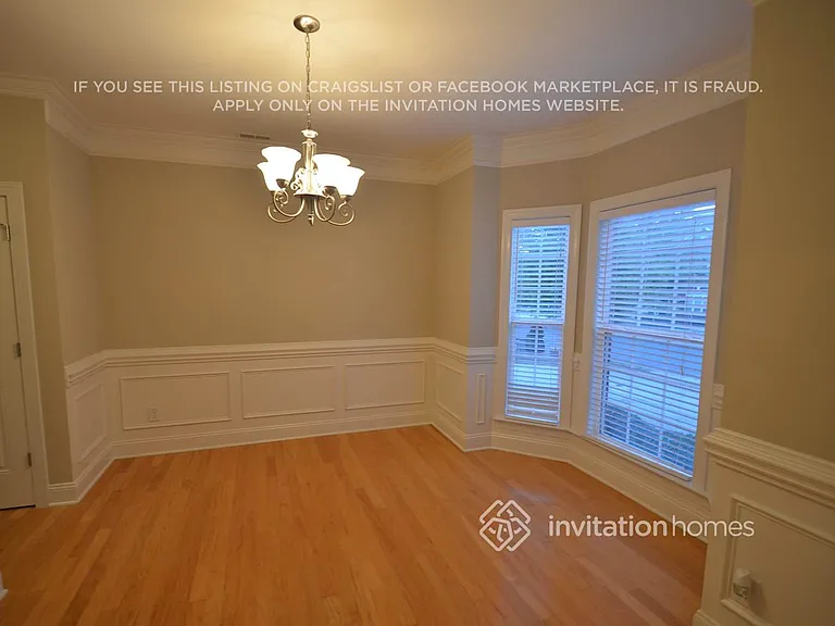 2010 Sentinel Dr — Photo 4