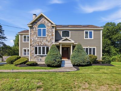 14 Pleasant St, North Reading, MA, 01864