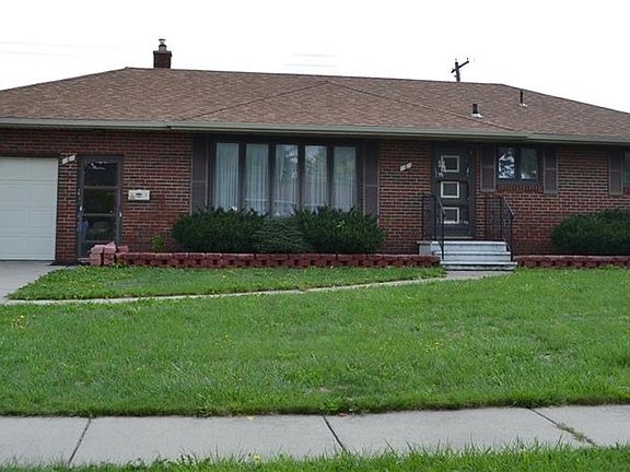 2nd image of 6 Vern Ln