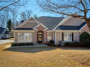2304 Village Ln, Roswell, GA 30075