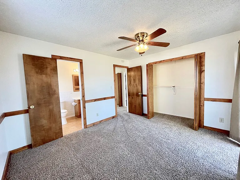 2110 Ambleside Dr — Photo 15