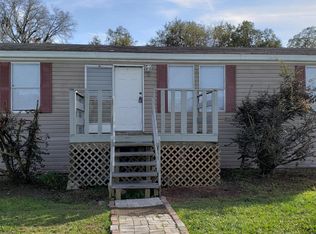 702 Burning Arrow Pl, Plant City, FL 33566