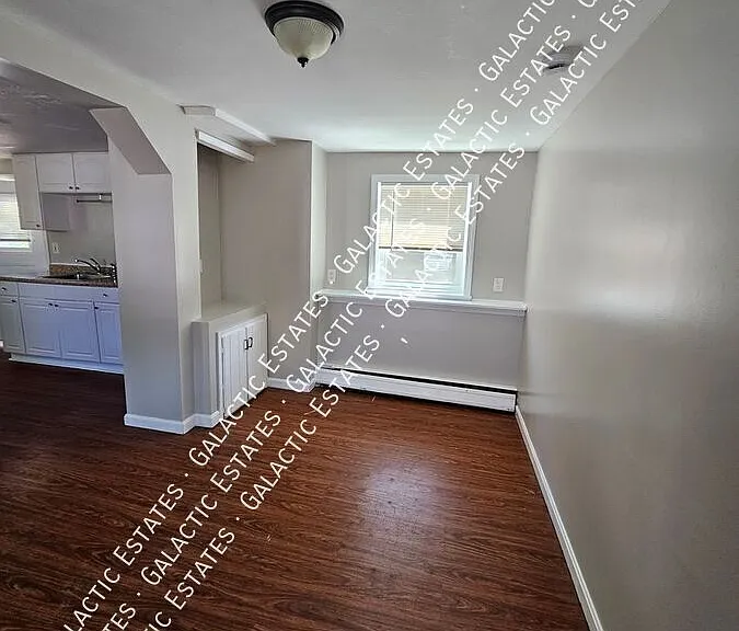 27 Ferry St — Photo 13