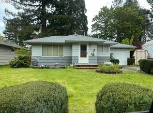 373 W Hickory St, Roseburg, OR 97471
