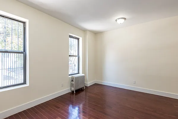 Rented by Nooklyn NYC LLC | media 28