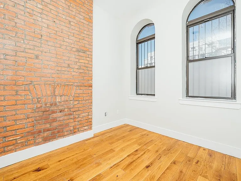 1473 Bushwick Ave #1R — Photo 2
