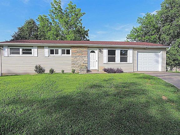 3rd image of 1524 Elfrink Dr