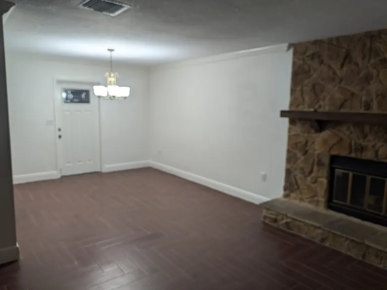 8021 Sandberry Blvd — Photo 16